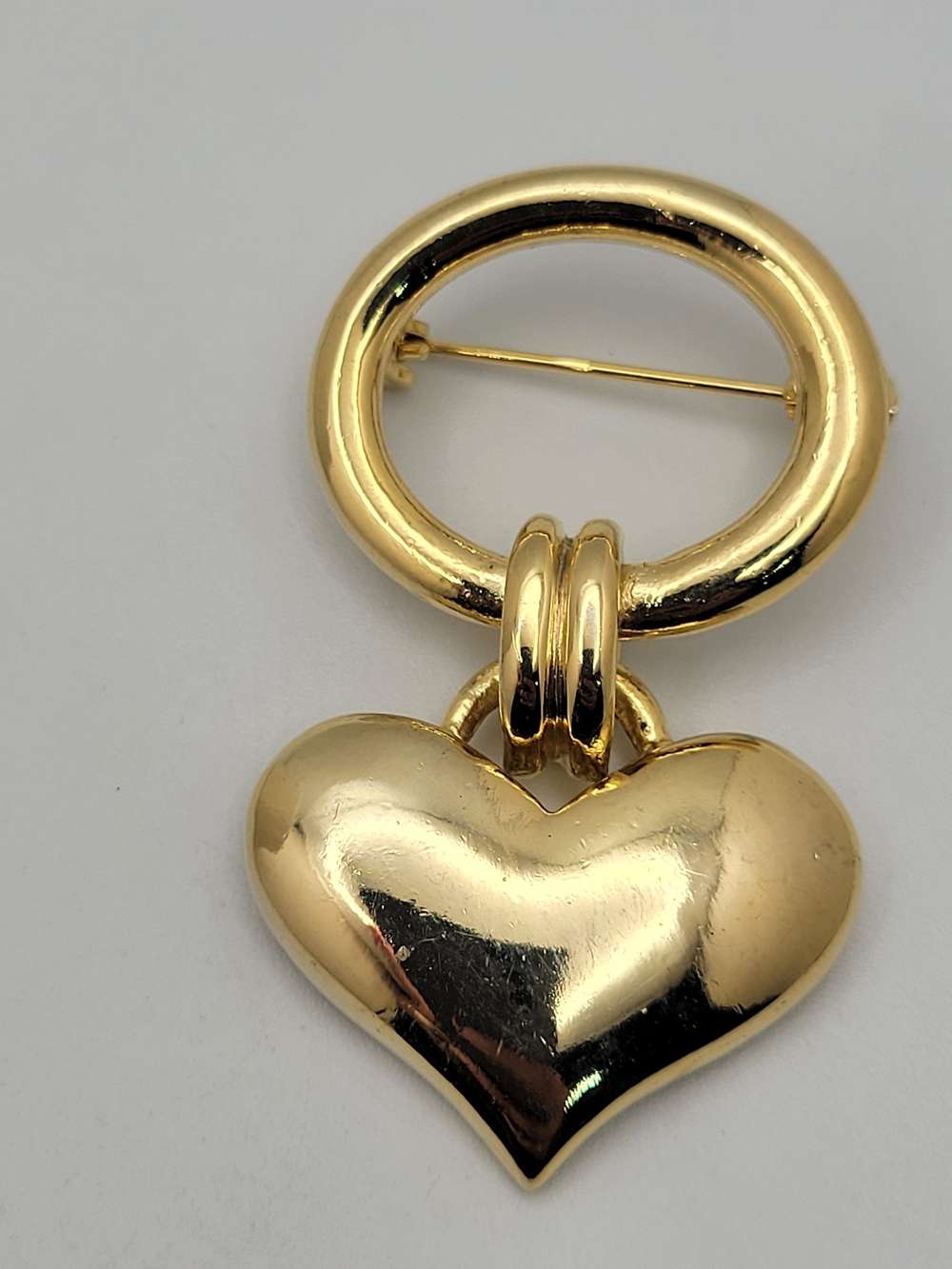 Gold-Tone Heart Drop Brooch - Elegant Women's Jewelry